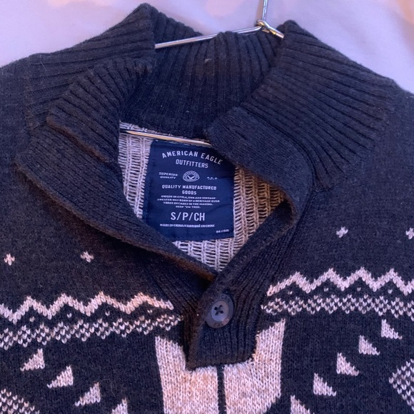 American Eagle Sweater - Quarter Button - Picture 2 of 3